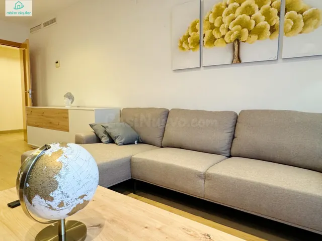 Apartamento 3 habitaciones 89m² en alquiler - Colonia Santa  - foto 3
