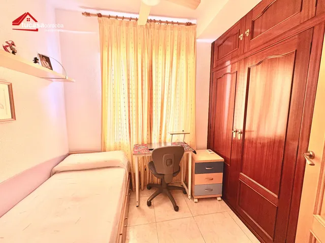 LUMINOSO PISO DE 63 m2 EN VALDEOLLEROS EN EXCELENTE ESTADO | 3 DORMITORIOS, BAÑO CON DUCHA Y 3 SPLITS FRÍO/CALOR | LISTO PARA ENTRAR A VIVIR O INVERTIR — 23
