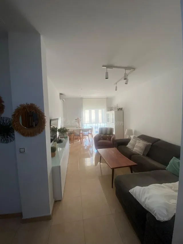 Magnífico piso listo para entrar con garaje y azotea — 2