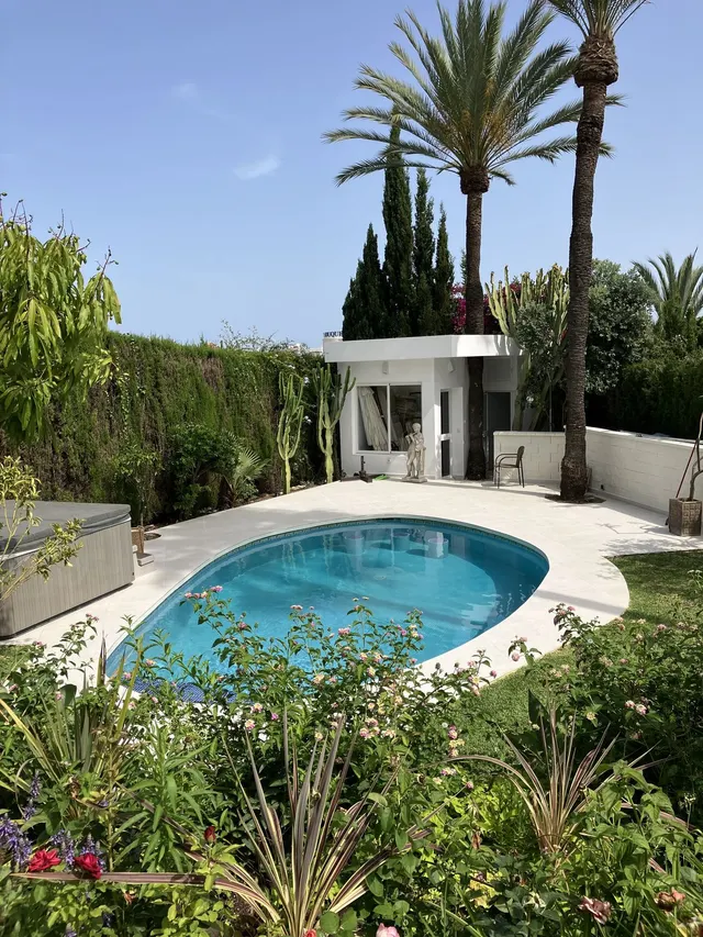Chalet 6 habitaciones 400m² en venta - Marbella — 16