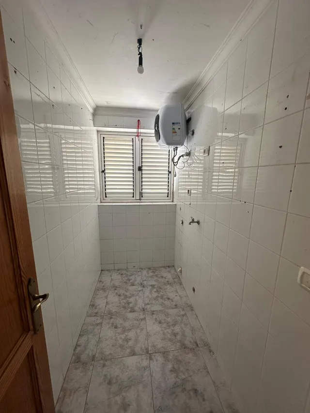 PISO EN VECINDARIO — 13