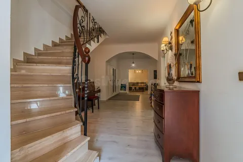 Dúplex 5 habitaciones 234m² en venta - Pueblo