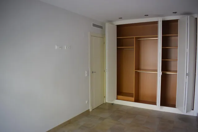 VENTA VIVIENDA CON INQUILINO NO SE PUEDE PASAR VISITAS — 20