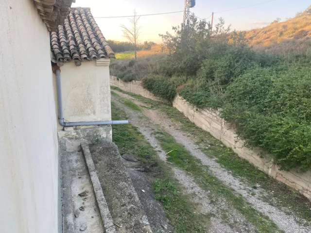 Preciosa finca cerca de Huesca con terreno — 35