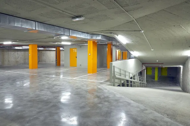 Parking 11m² en alquiler - Eixample — 6