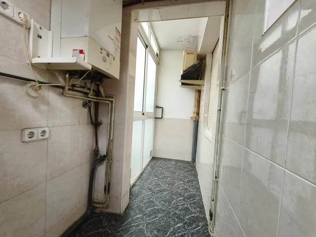 Piso de 3 habitaciones en la teixonera , muy soleado y bien equipado — 9
