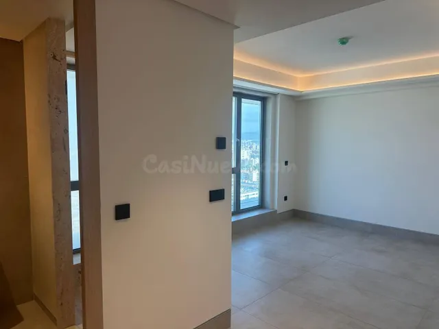 Exclusivo Apartamento de Lujo de 4 Dormitorios en Málaga Towers Vision | Vistas Infinitas al Mar Mediterráneo, Primera Linea de Playa — 32