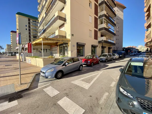 Local comercial 160m² en venta - Centro — 19