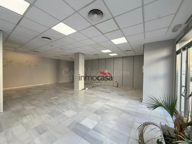 Local comercial 185m² en alquiler - San Miguel — 4