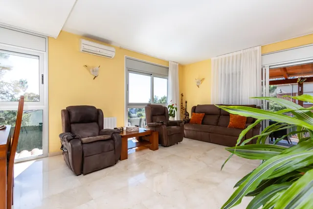 Espectacular Casa en Castellar del Vallès - foto 5