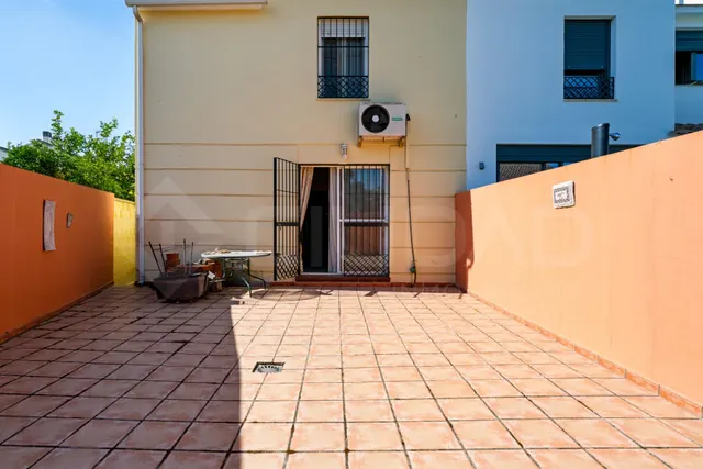 ¡Tu próximo hogar en Tomares te está esperando! — 14