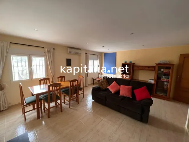 Chalet a la venta en l'Olleria — 40