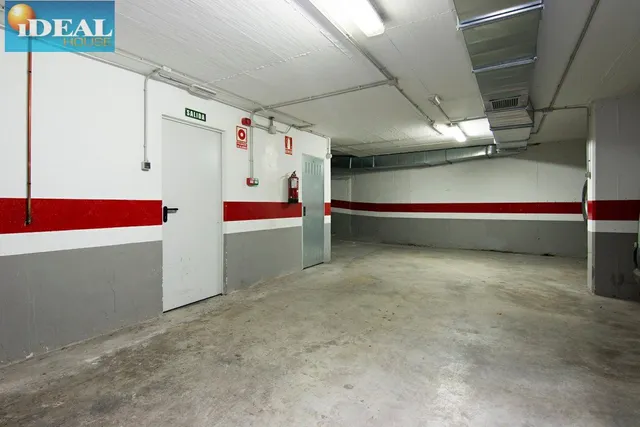 A5931J6. Aparcamiento. www.idealhouse.es — 4