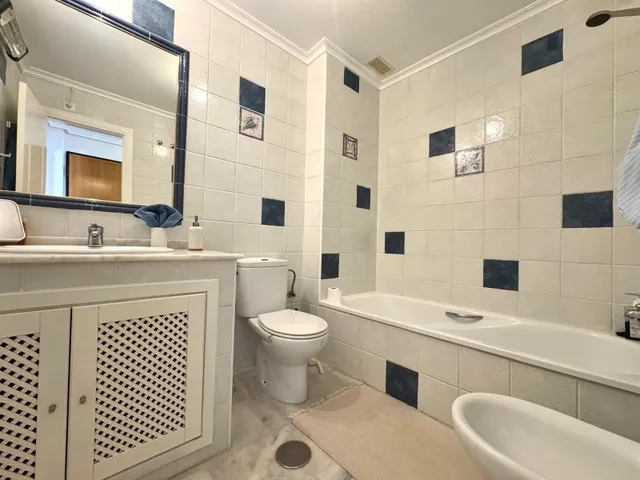 Apartamento 2 habitaciones 75m² en venta - PAU 8 — 18