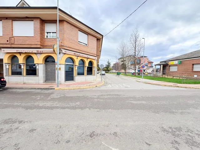 LOCAL TOTALMENTE ACONDICIONADO - LISTO PARA FUNCIONAR con posibilidad de alquiler!!! — 18