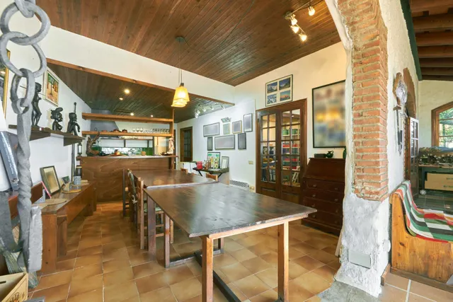ESPECTACULAR CASA EN LA CORNISA CON VISTAS AL MAR — 42