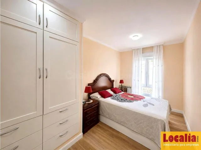 Casa familiar reformada con jardín en Miengo — 38