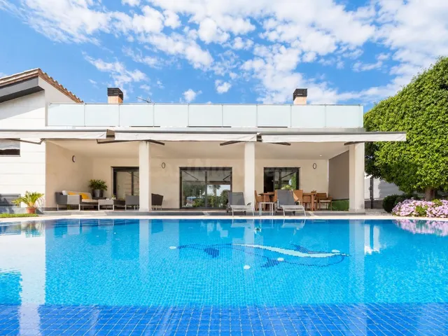 Casa moderna en Santa Margarita con 22m de amarre - foto 3