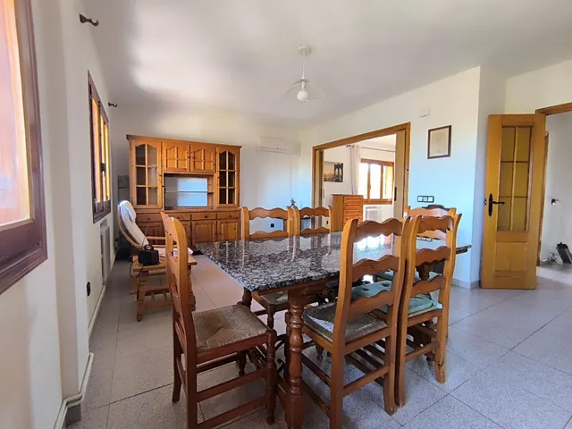 Casa independiente con parcela, 5 dormitorios y garaje en Alquerías (Murcia) — 9