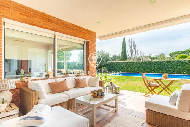 Casa en venta en una sola planta en Sant Vicenç de Montalt -