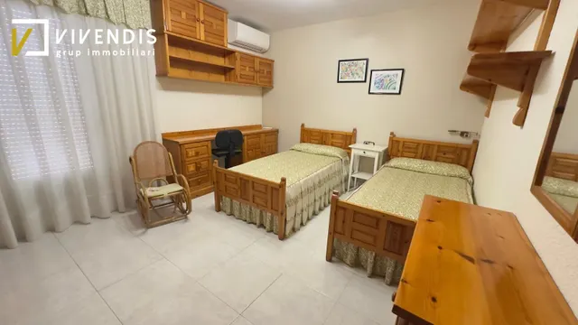 PISO DE ALQUILER - RECTORAT — 39