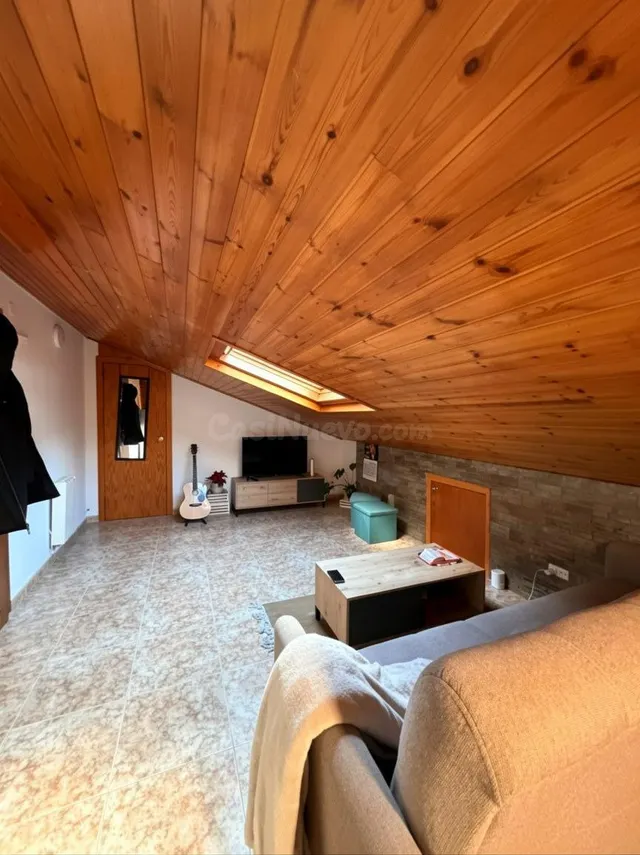 Ático de 1 habitación con vistas en Arinsal - foto 2