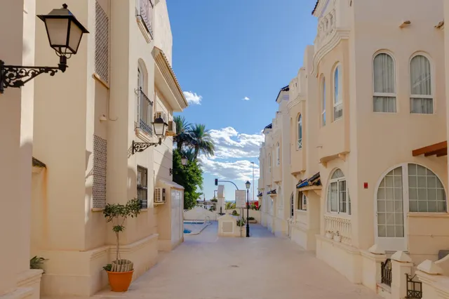 Venta Apartamento, Playa de Los Locos,  Primera línea de playa Torrevieja piscina comunitaria — 45