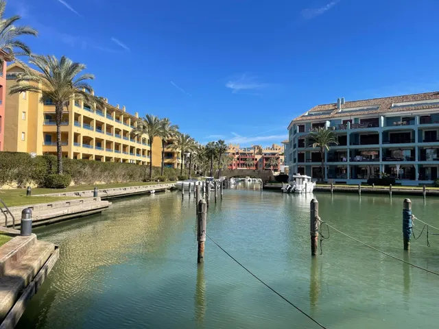 Urbanizació La Marina Sotogrande - foto 2