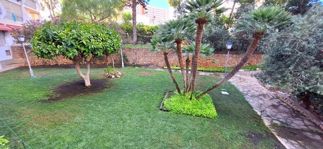 ESPECTACULAR APARTAMENTO REFORMADO — 39