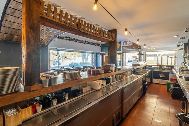 Restaurante 225m² en venta - Centro — 27