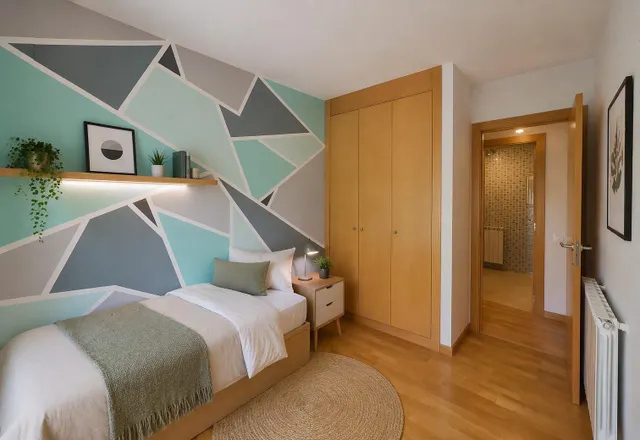 PISO DE 3 HAB CON BALCÓN, PK, Trastero y Piscina Comunitaria — 45
