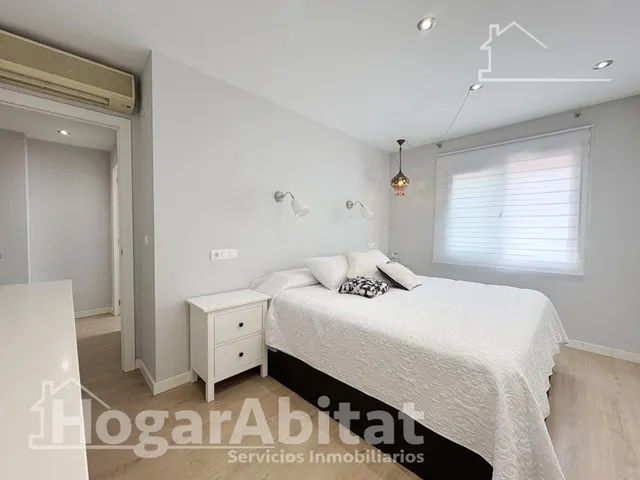 PRECIOSO REFORMADO CON BALCÓN Y ASCENSOR — 19