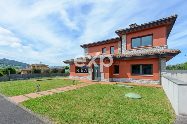 VILLA CONTEMPORÁNEA DE ALTO STANDING CON PISCINA, EFICIENCIA