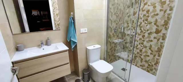 Nuevo apartamento a tan solo 450 m del mar con piscina y aparcamiento!!! — 12
