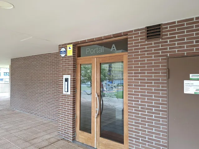 Apartamento 4 habitaciones 95m² en venta - Nuevo Roces - foto 4