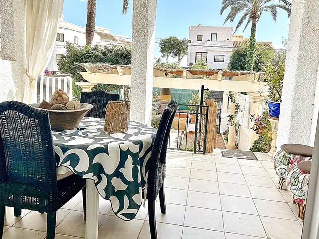 Chalet en Santa Pola del este — 12