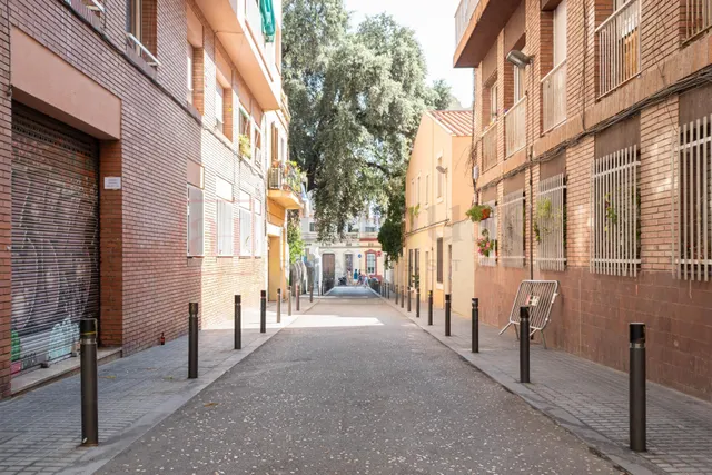 Piso para reformar con balcón en l' antiga esquerra de l' eixample — 22