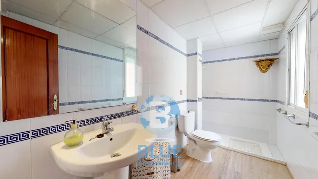 Encantador Piso en zona Fuente de la Salud — 23