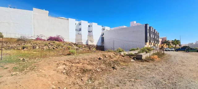 VENTA DE SOLARES CON PROYECTO Y LICENCIA EN INGENIO — 3
