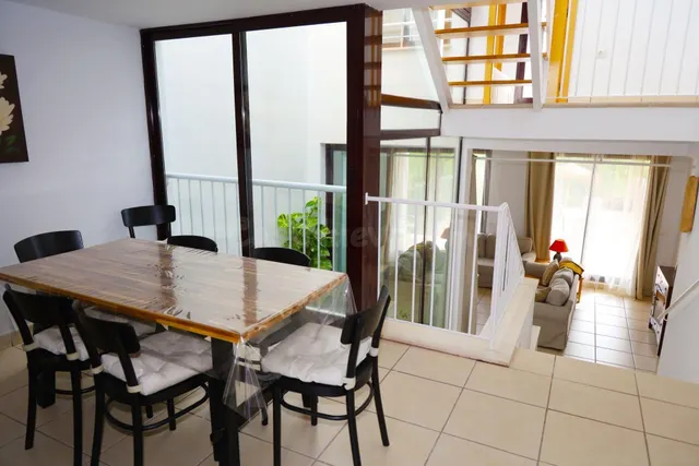 SE VENDE exclusiva vivienda en urbanización de alto standing - foto 5