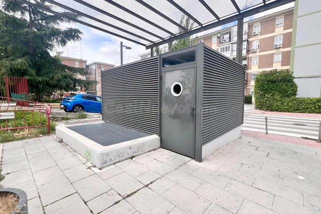 Se vende plaza de garaje en la zona centro de Móstoles. — 4