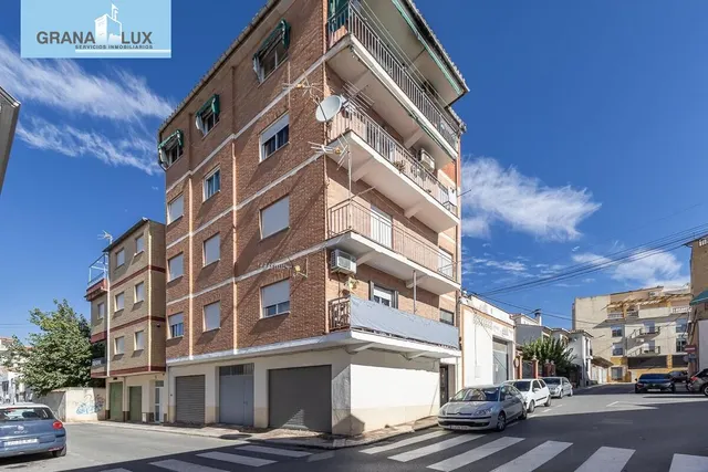 Magnífico piso ideal para invertir o para vivir sin vecinos y con vistas despejadas. — 24