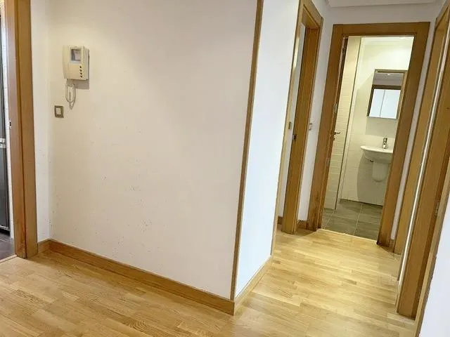 Piso en Urbanización privada con piscina — 7