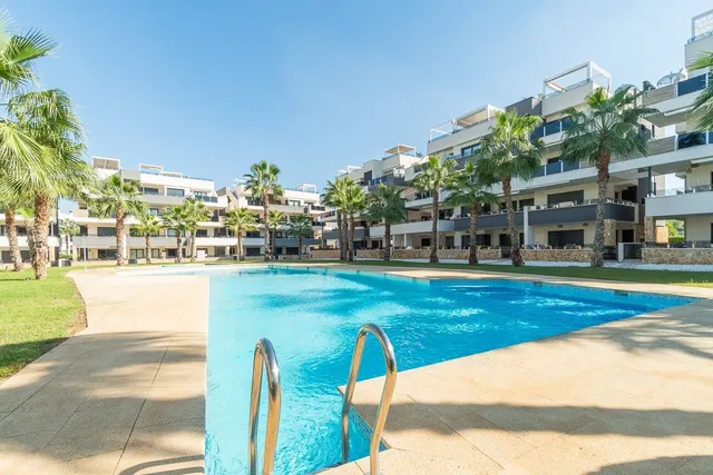 Apartamento 2 habitaciones 81m² en venta - PAU 8 — 30