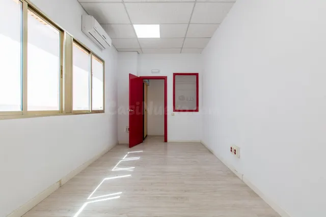 OFICINA Diáfana, CENTRICA metro GUZMÁN EL BUENO, 278m2, Muy  - foto 5
