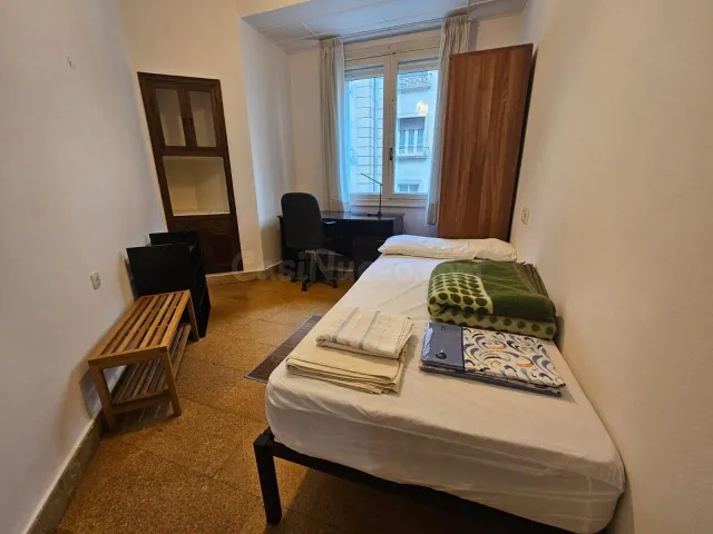 OPORTUNIDAD ESTUDIANTES !!! SE ALQUILA APARTAMENTO EN EL CEN - foto 3