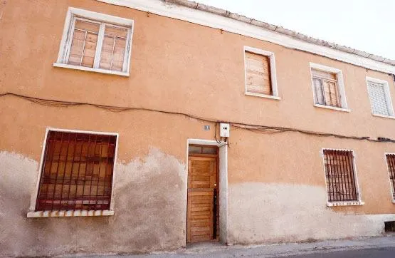 OPORTUNIDAD DE PISO EN PEÑARANDA DE BRACAMONTE - foto 2