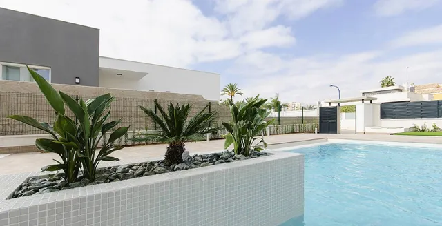 Villa 3 habitaciones 239m² en venta - Campoamor — 39