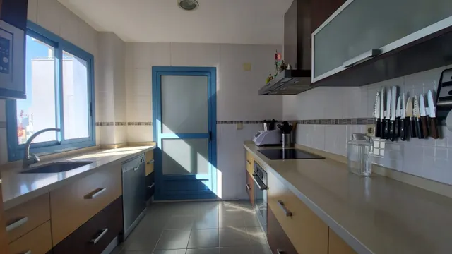 Piso 4 habitaciones 110m² en alquiler - El Cónsul-El Romeral — 6