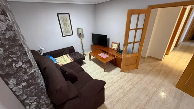 Apartamento 3 habitaciones 149m² en venta - Avenida Almazora - foto 2